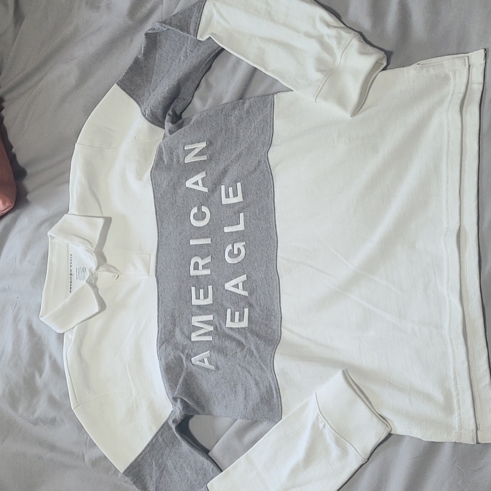 American Eagle polo